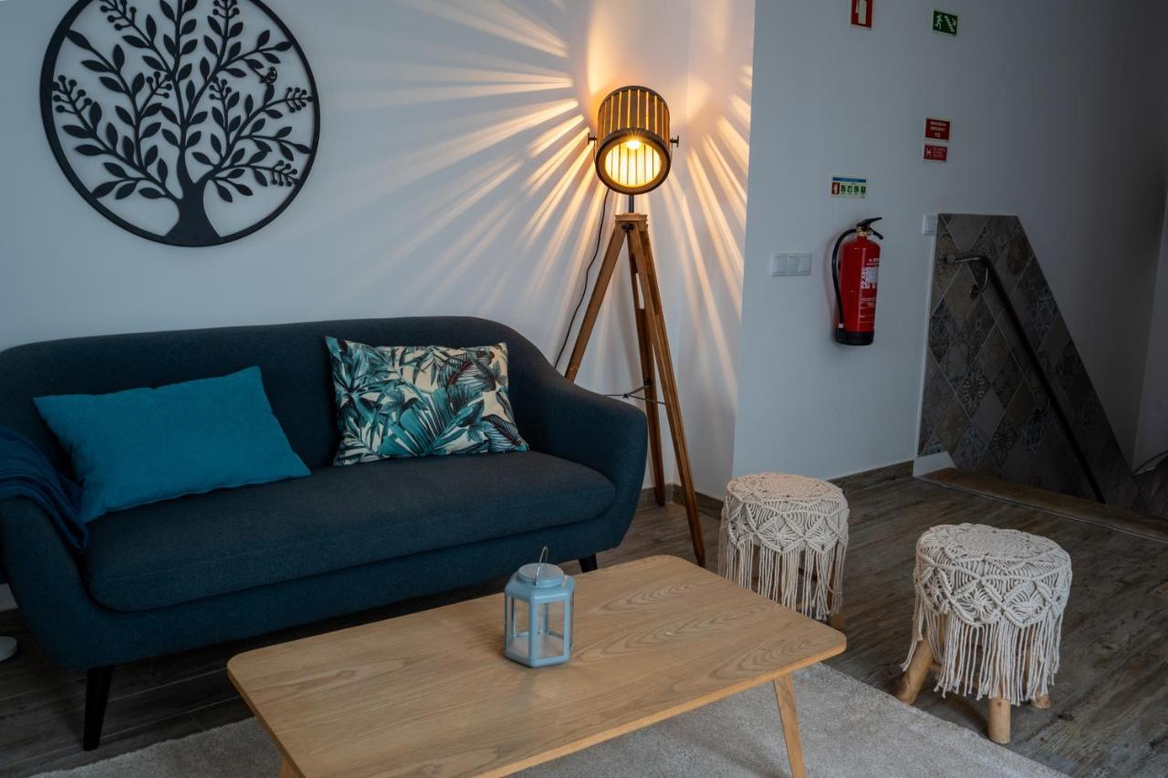 Tavira Nomad Guesthouse Bagian luar foto